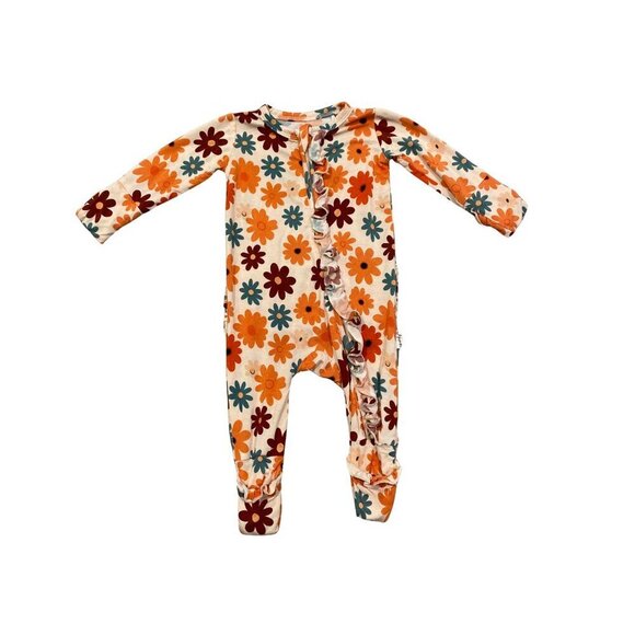 Gigi and Max Ruffle Butt Floral Bamboo Sleeper - Size 0-3 months - Like New! - Picture 1 of 3
